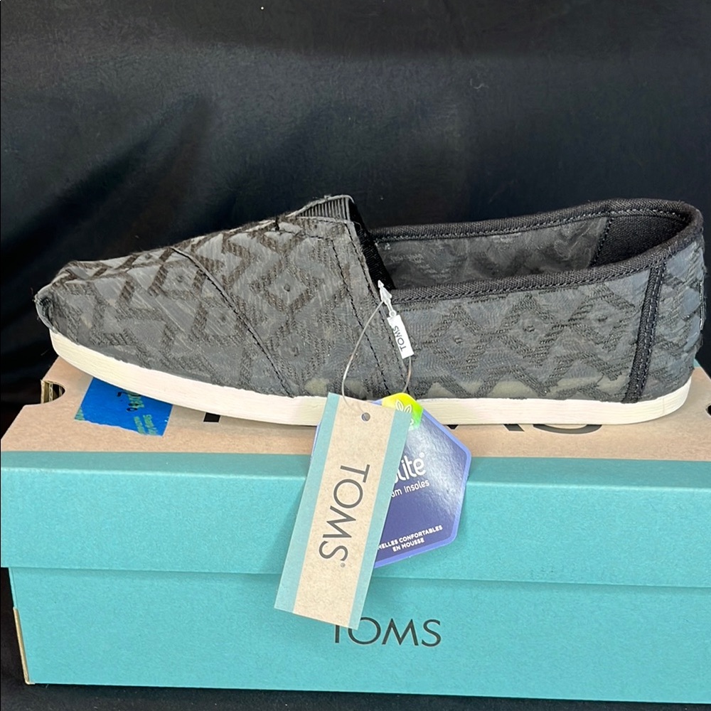 TOMS Women's Black Slip-On Shoes